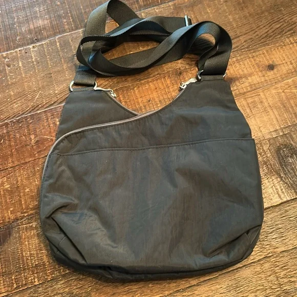 Baggallini bag - Picture 2 of 3